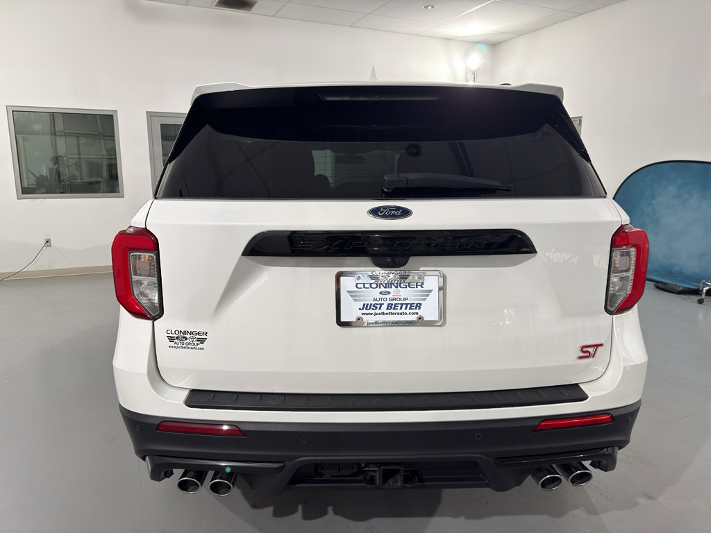 Used 2023 Ford Explorer ST w/ Equipment Group 401A image 7