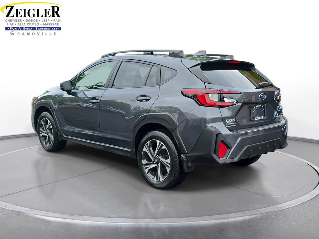 Used 2024 Subaru Crosstrek 2.0i Premium AWD/4WD image 7