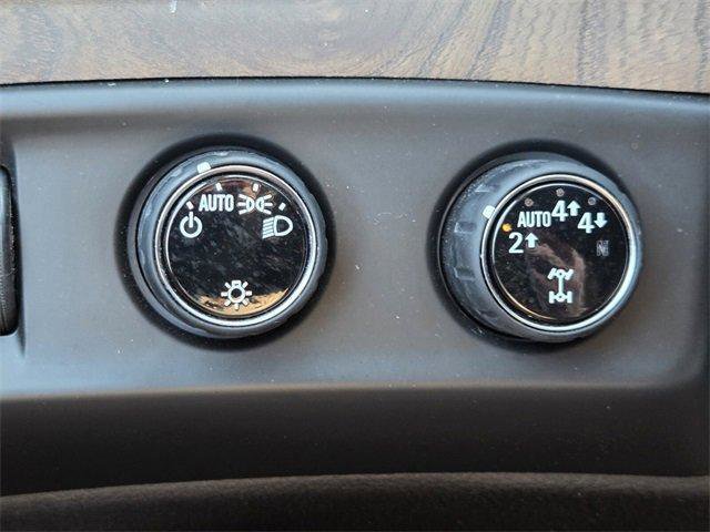Used 2020 Cadillac Escalade Luxury image 24