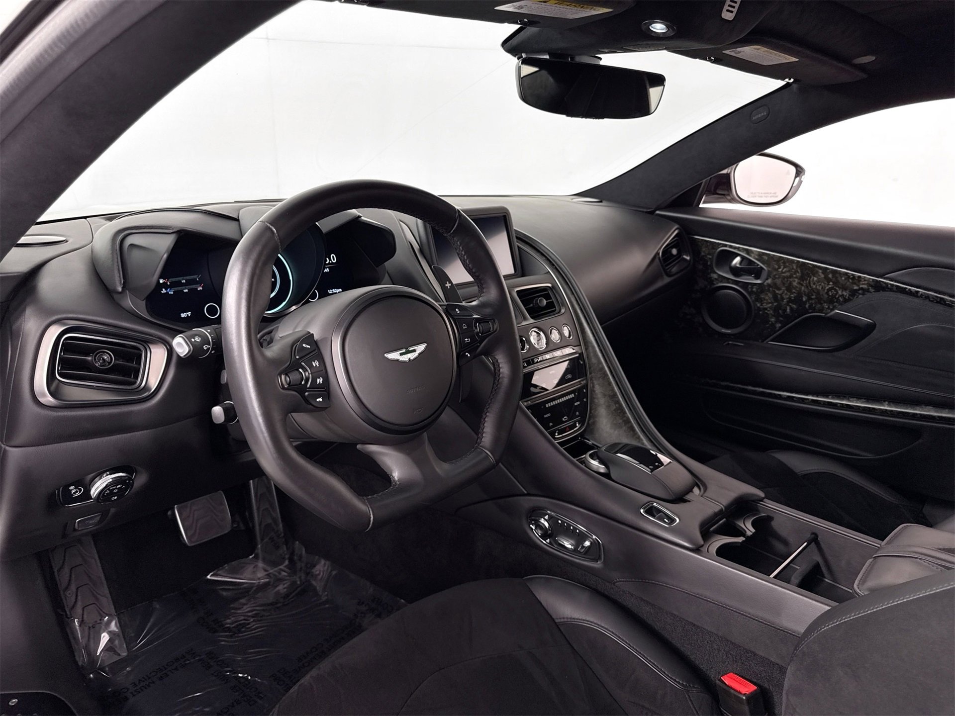 Used 2019 Aston Martin DBS Superleggera image 19