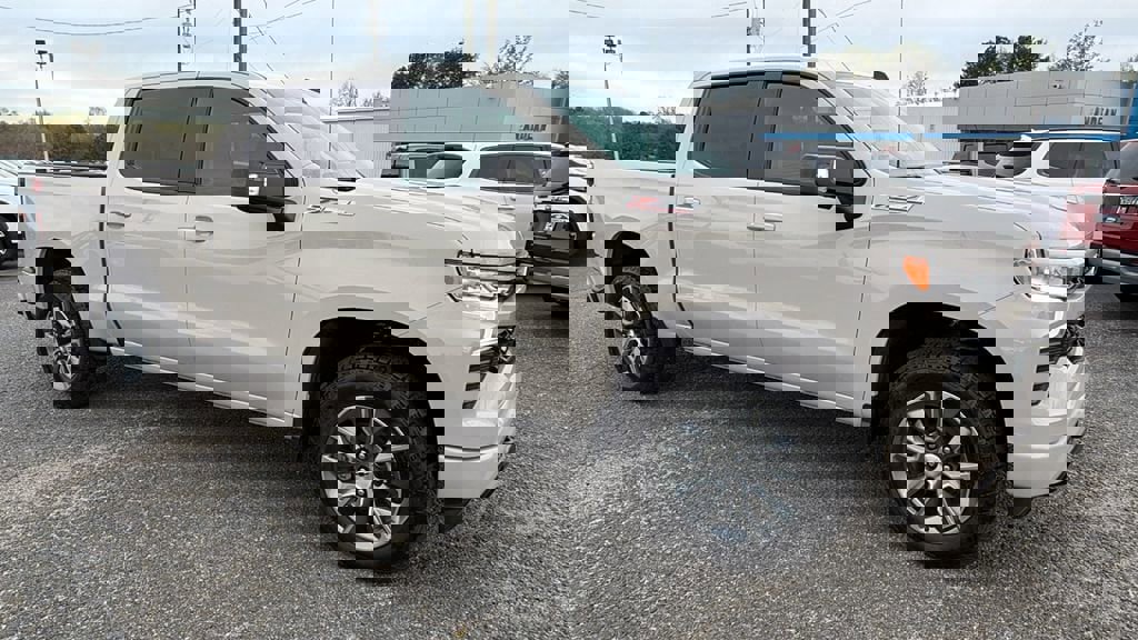 New 2026 Chevrolet Silverado 1500 RST image 3