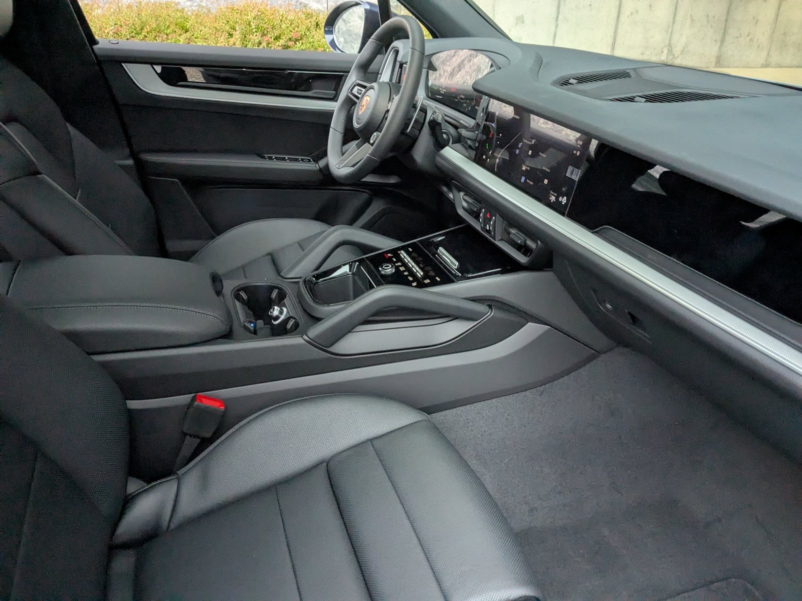Certified 2026 Porsche Cayenne AWD/4WD image 26