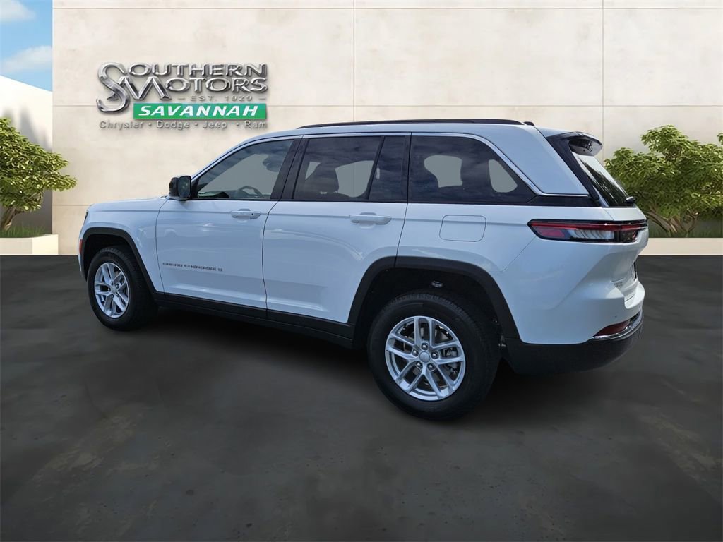 New 2024 Jeep Grand Cherokee Laredo X w/ Luxury Tech Group I image 3