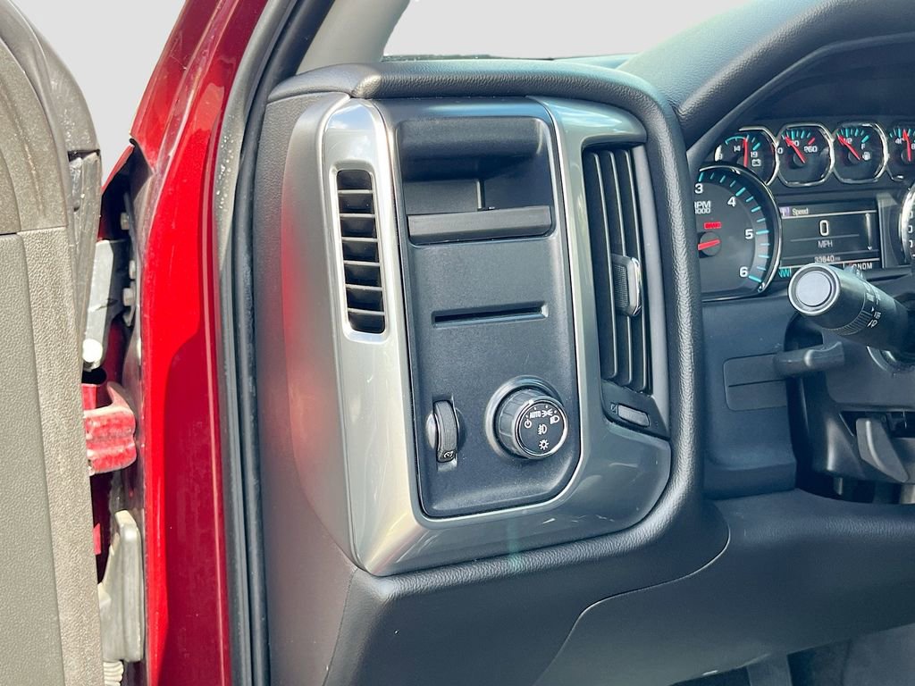 Used 2016 Chevrolet Silverado 1500 LT w/ LT Convenience Package image 10