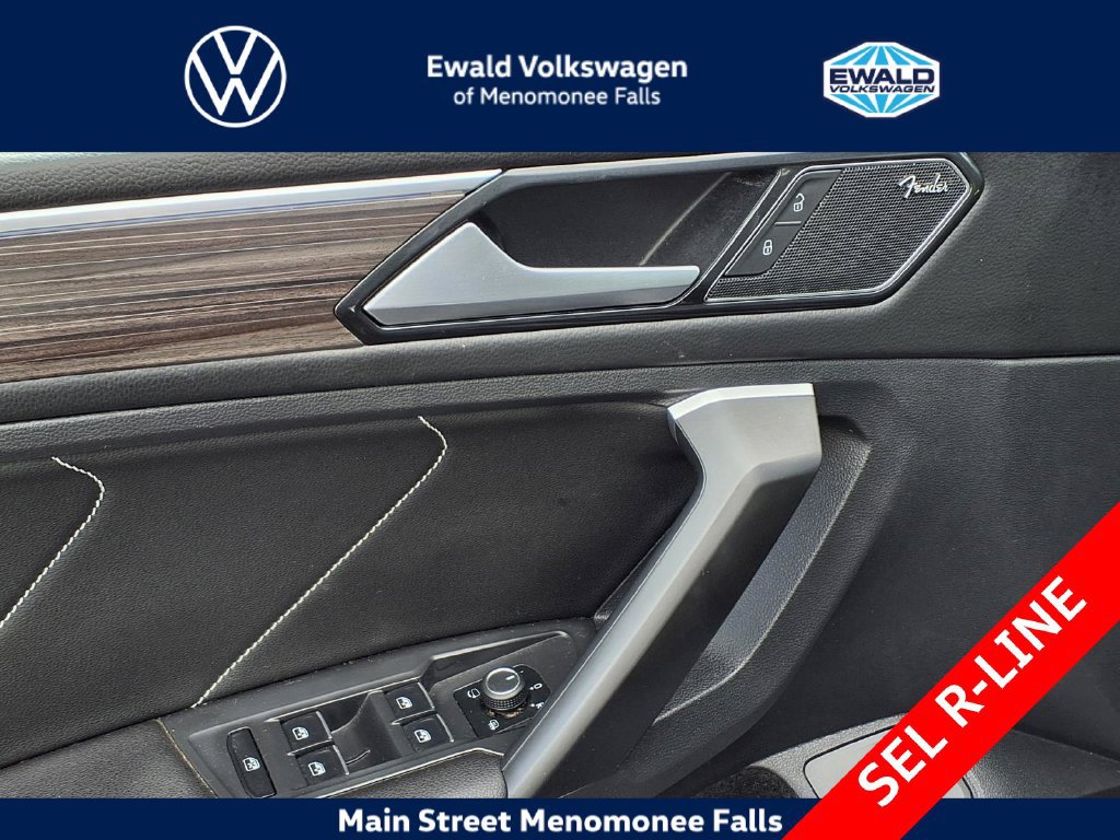 Used 2024 Volkswagen Tiguan SEL R-Line AWD/4WD image 12