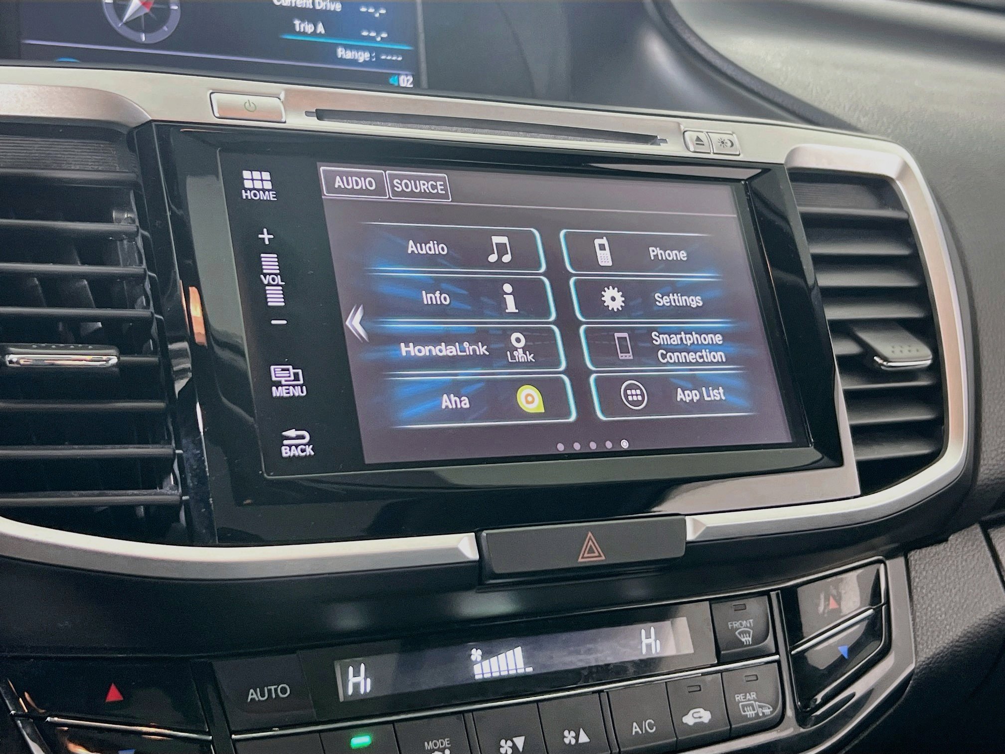 Used 2017 Honda Accord EX-L image 14