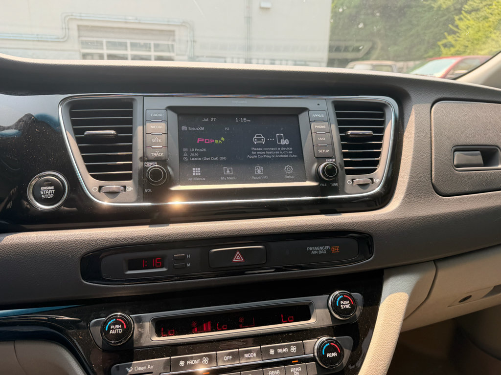 Used 2017 Kia Sedona EX FWD image 11