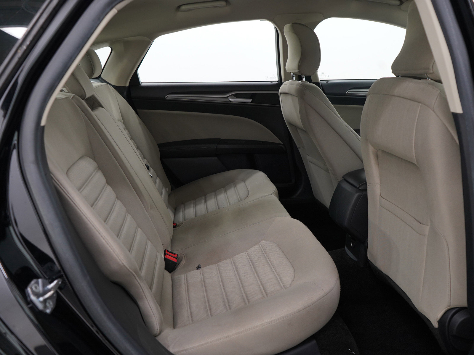 Used 2018 Ford Fusion S image 12