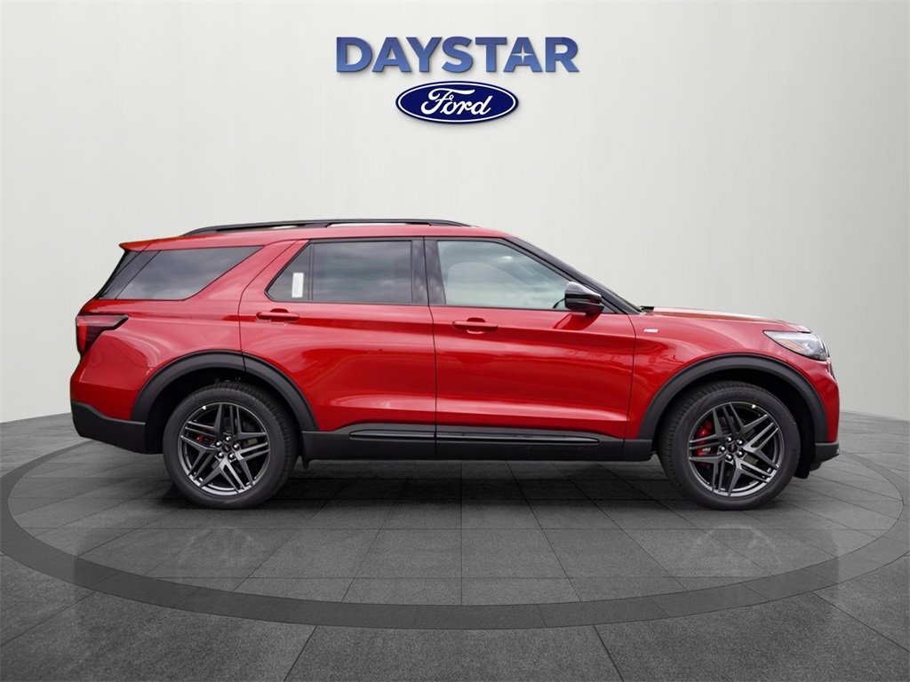New 2025 Ford Explorer ST-Line w/ Premium Package image 2