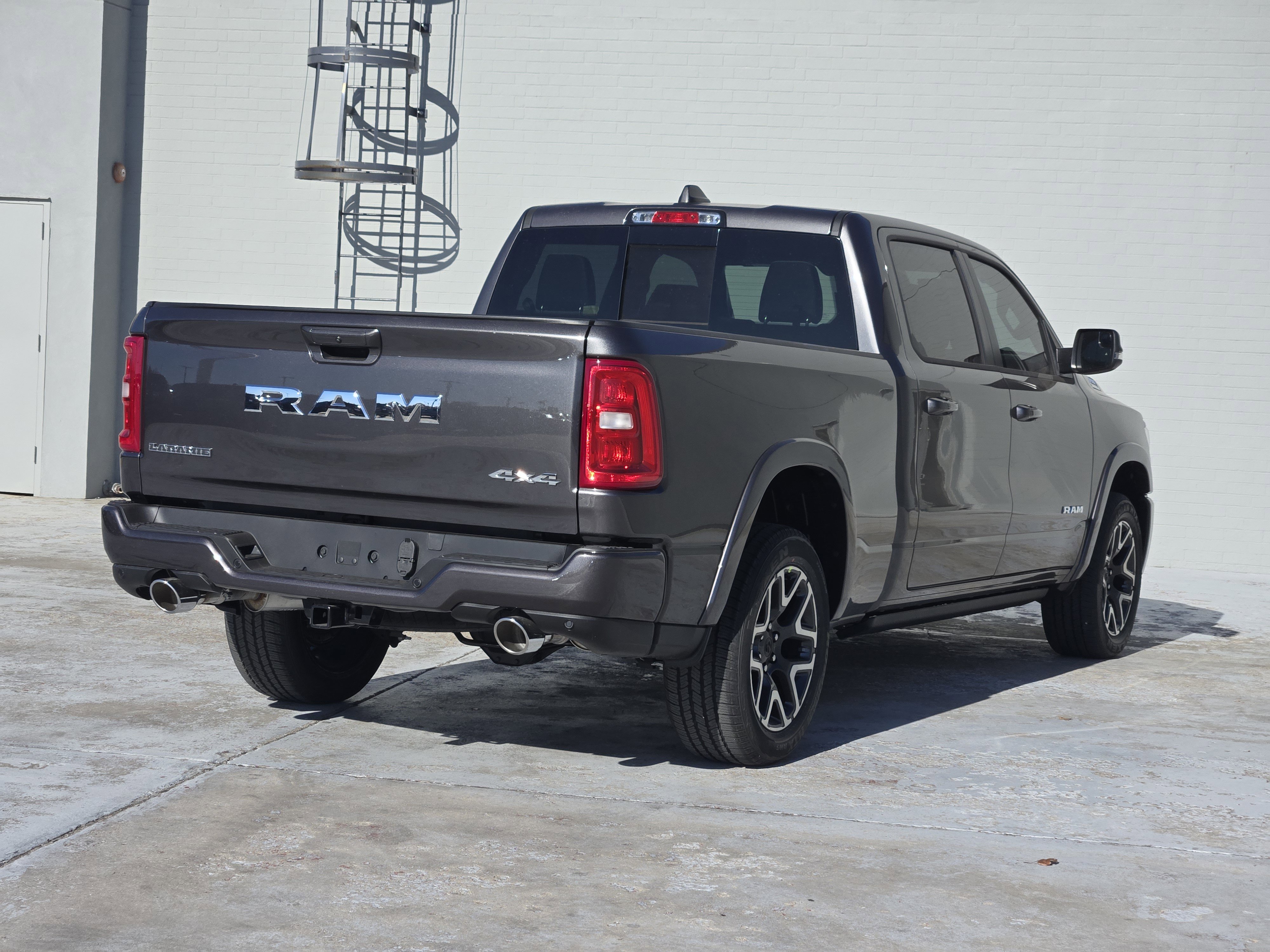 New 2026 RAM 1500 Laramie image 4