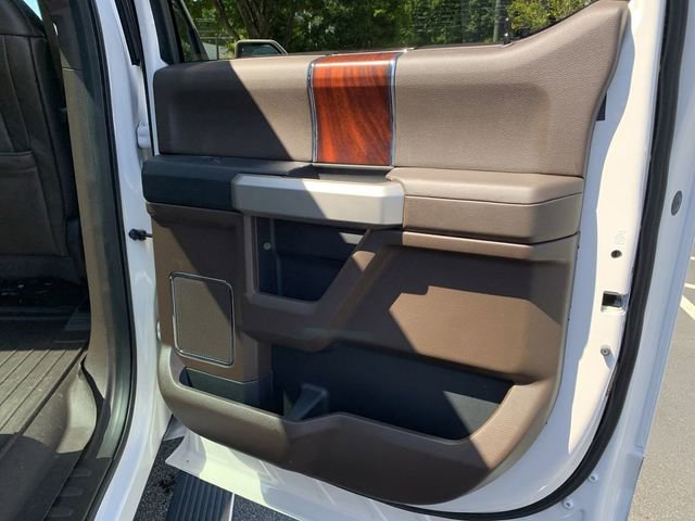 Used 2015 Ford F150 King Ranch w/ Equipment Group 601A Luxury AWD/4WD image 11
