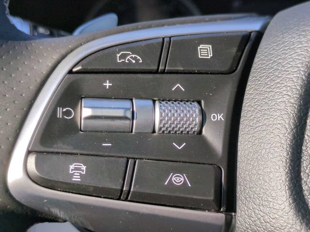 Certified 2026 Genesis G70 2.5T RWD image 24