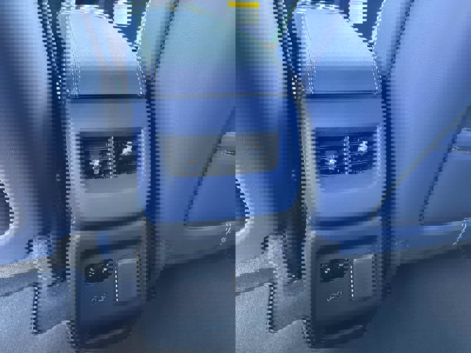 New 2026 Cadillac Optiq Luxury 2 image 16