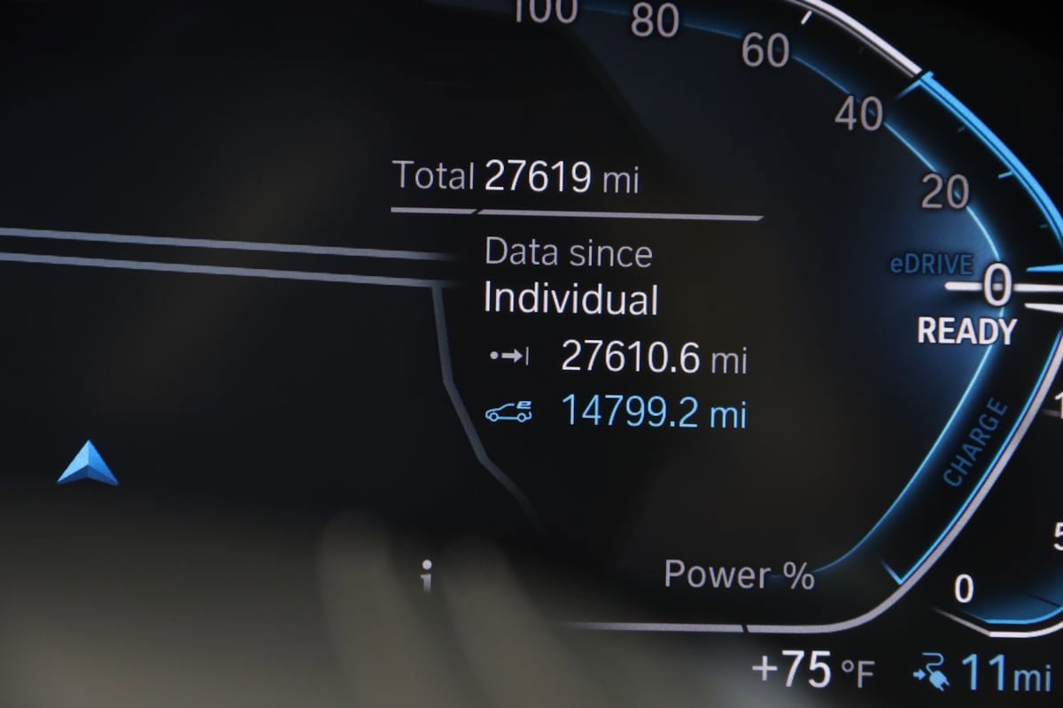 Used 2023 BMW 530e xDrive w/ Premium Package AWD/4WD image 44