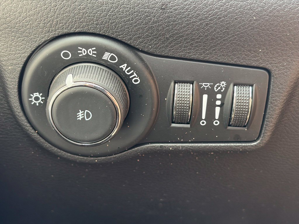 Certified 2024 Jeep Compass Limited AWD/4WD image 31