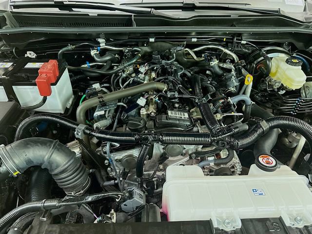 Used 2025 Toyota 4Runner TRD Off-Road image 30