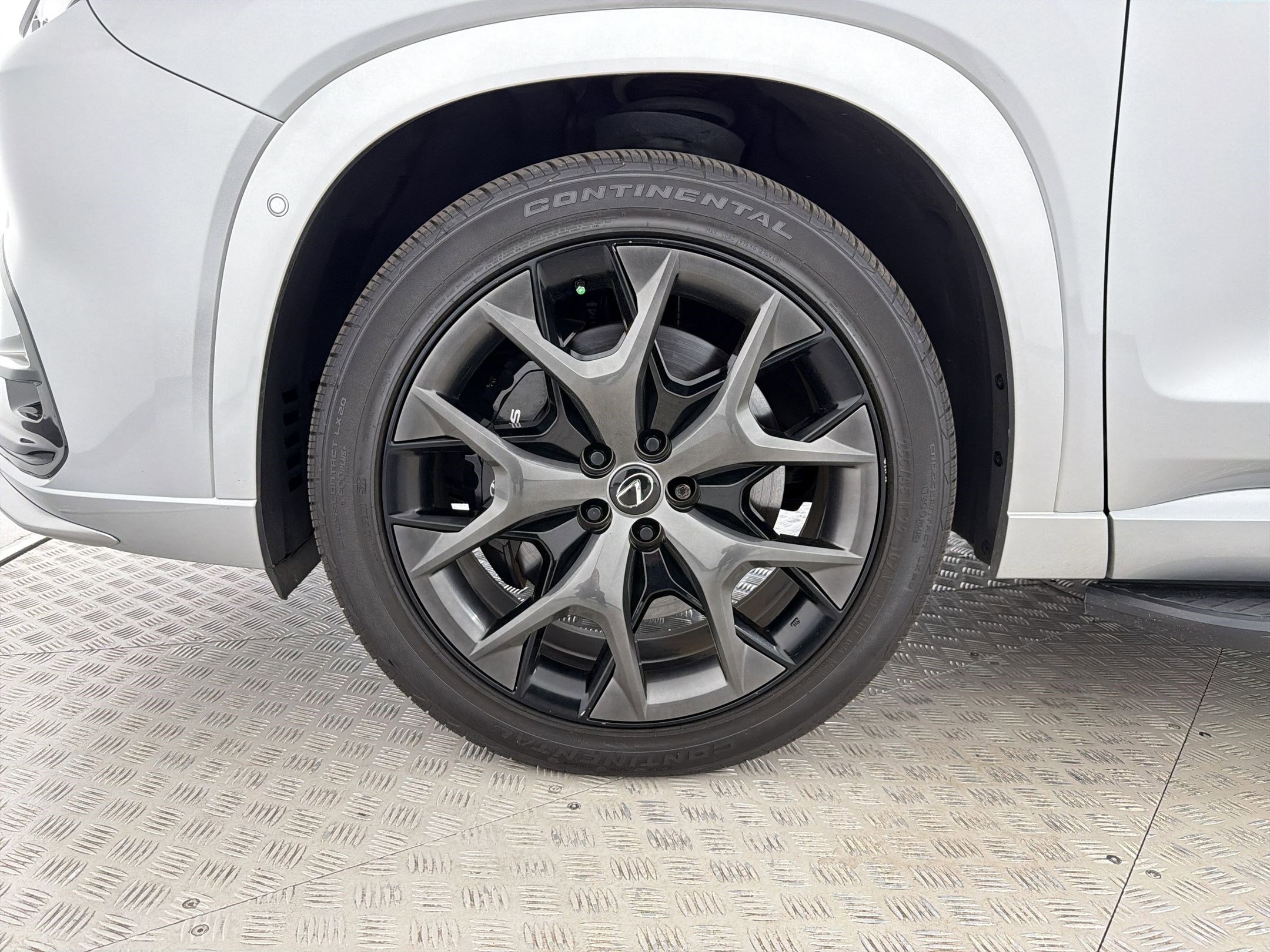 Certified 2024 Lexus TX 500h AWD w/ Technology Package image 12