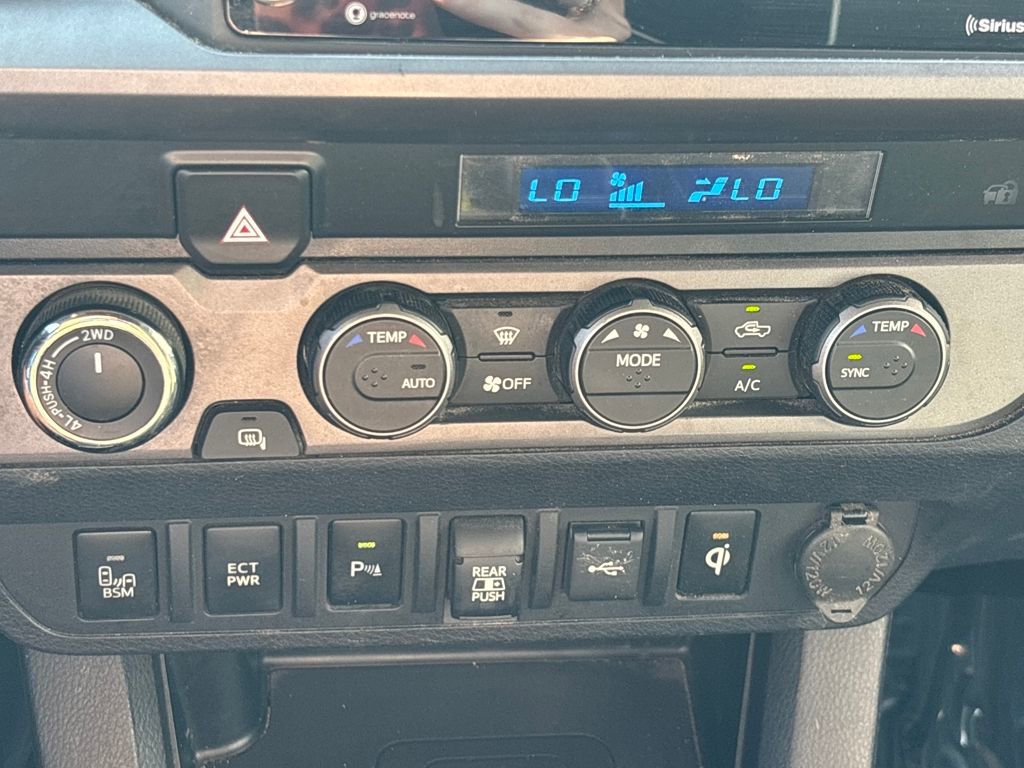 Used 2021 Toyota Tacoma TRD Off-Road w/ Technology Package image 13