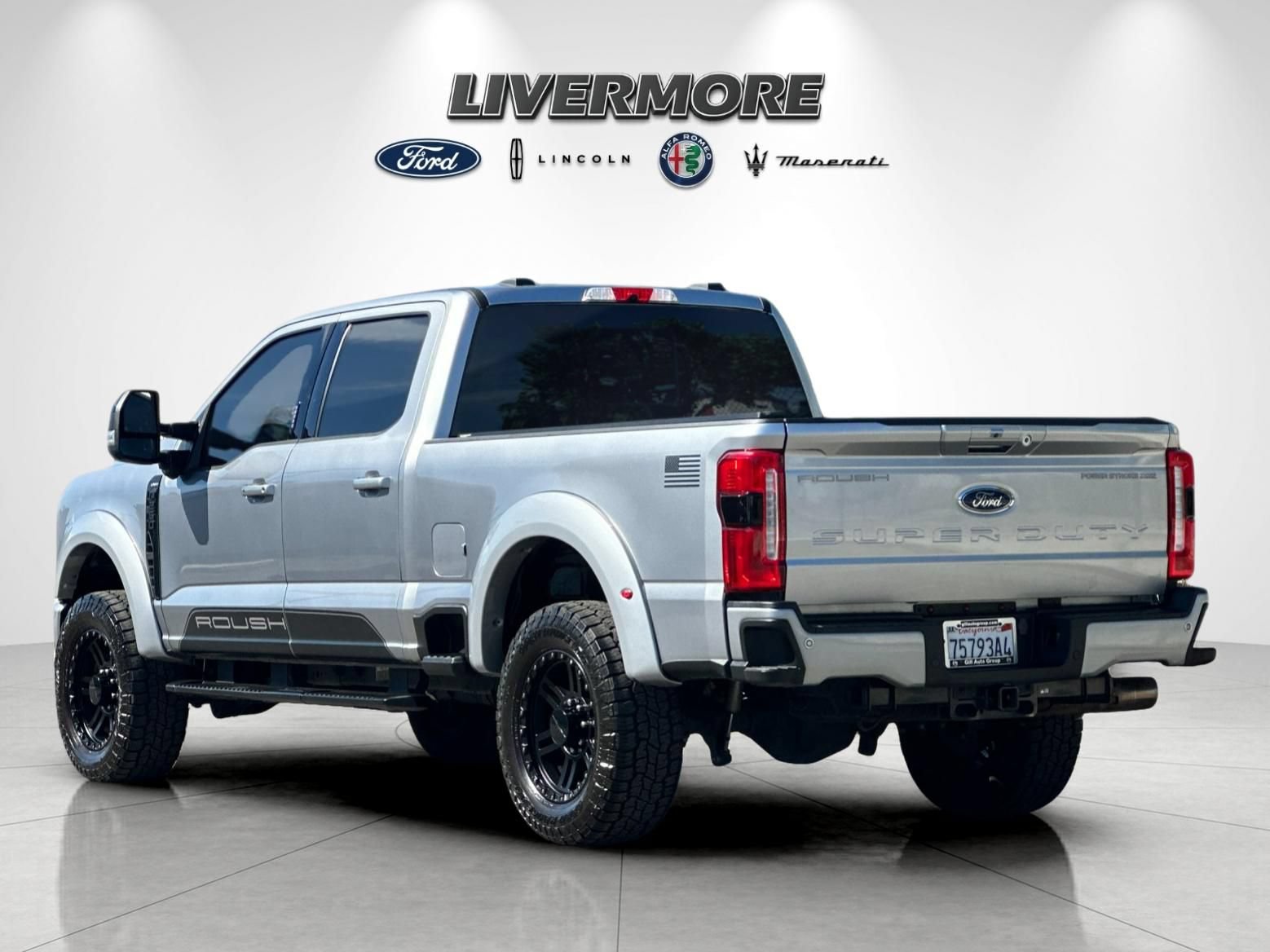 Used 2024 Ford F250 Lariat w/ Lariat Ultimate Package AWD/4WD image 5