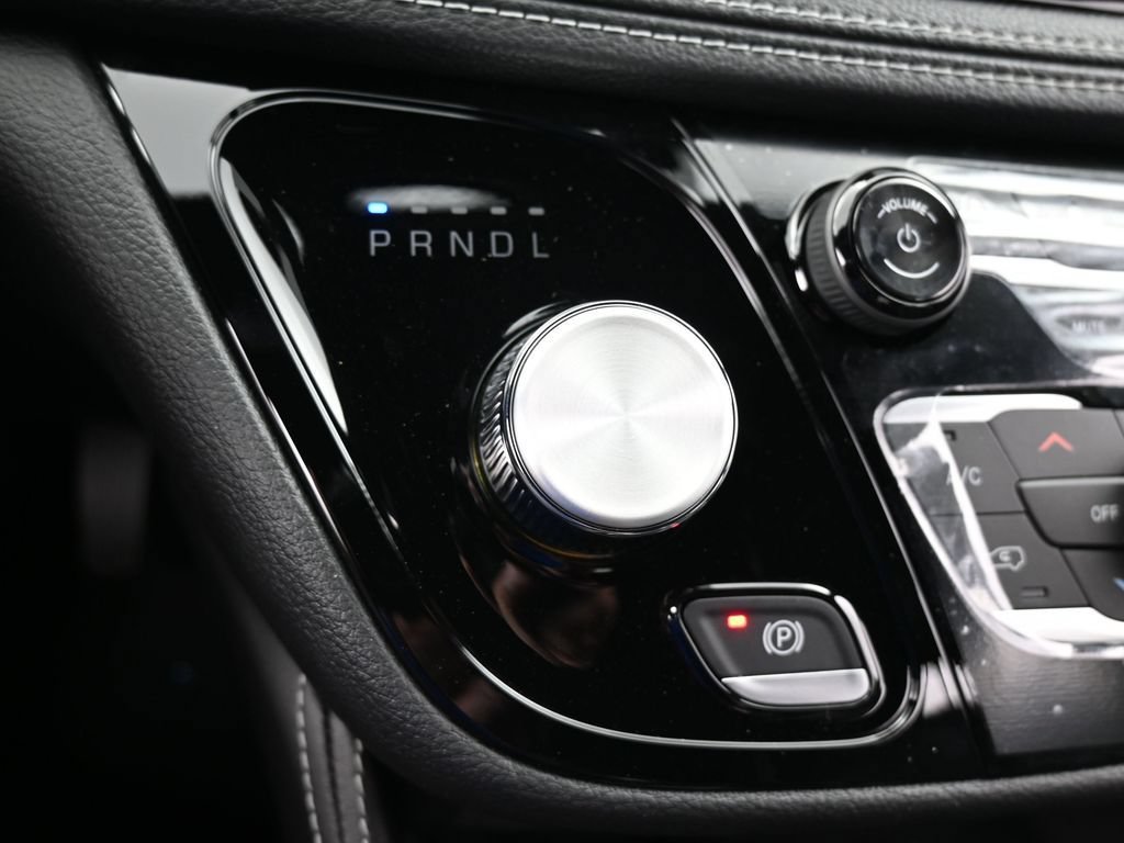 New 2026 Chrysler Pacifica Limited w/ S Appearance Package FWD image 22