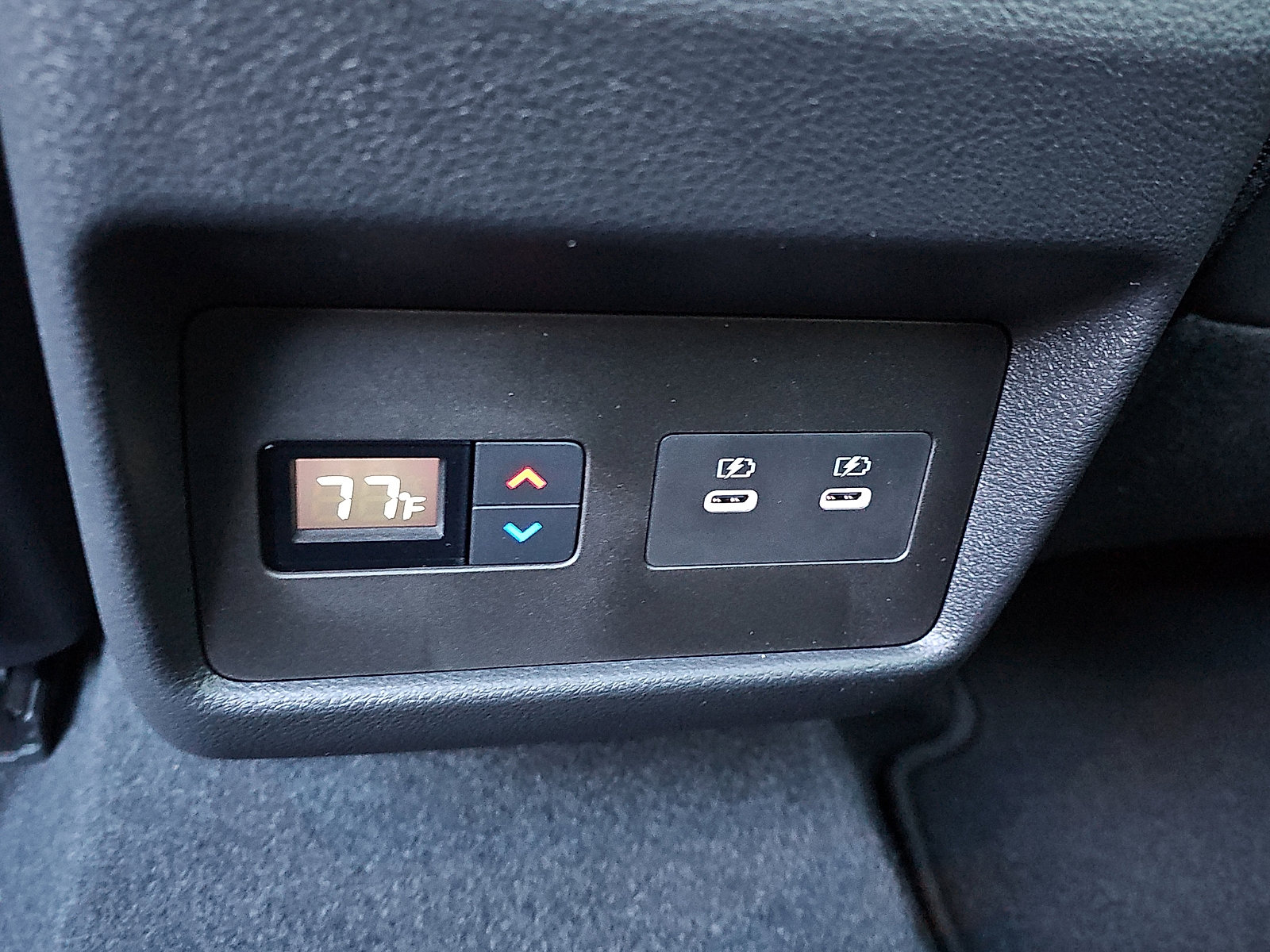 Certified 2025 Nissan Rogue SL w/ Tech Package image 11