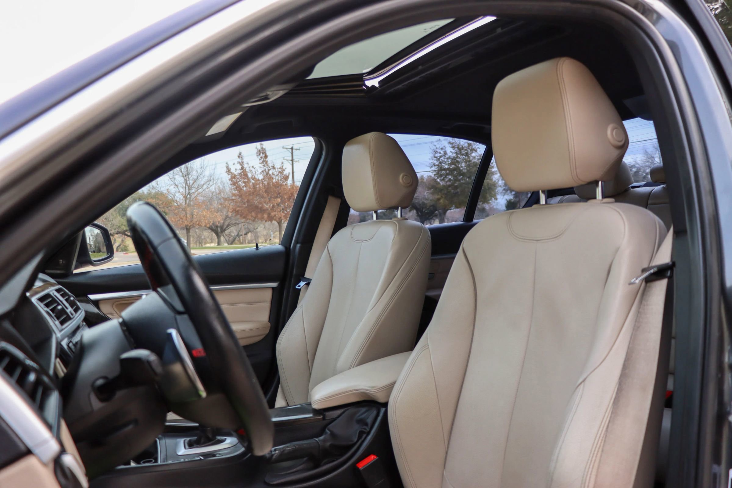 Used 2016 BMW 340i Sedan RWD image 15