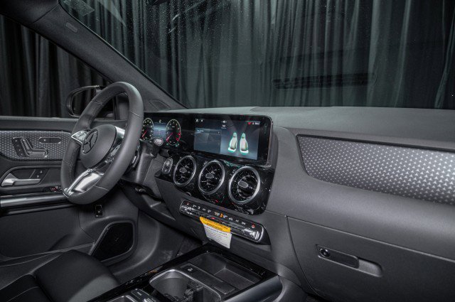 Certified 2026 Mercedes-Benz GLA 250 image 15