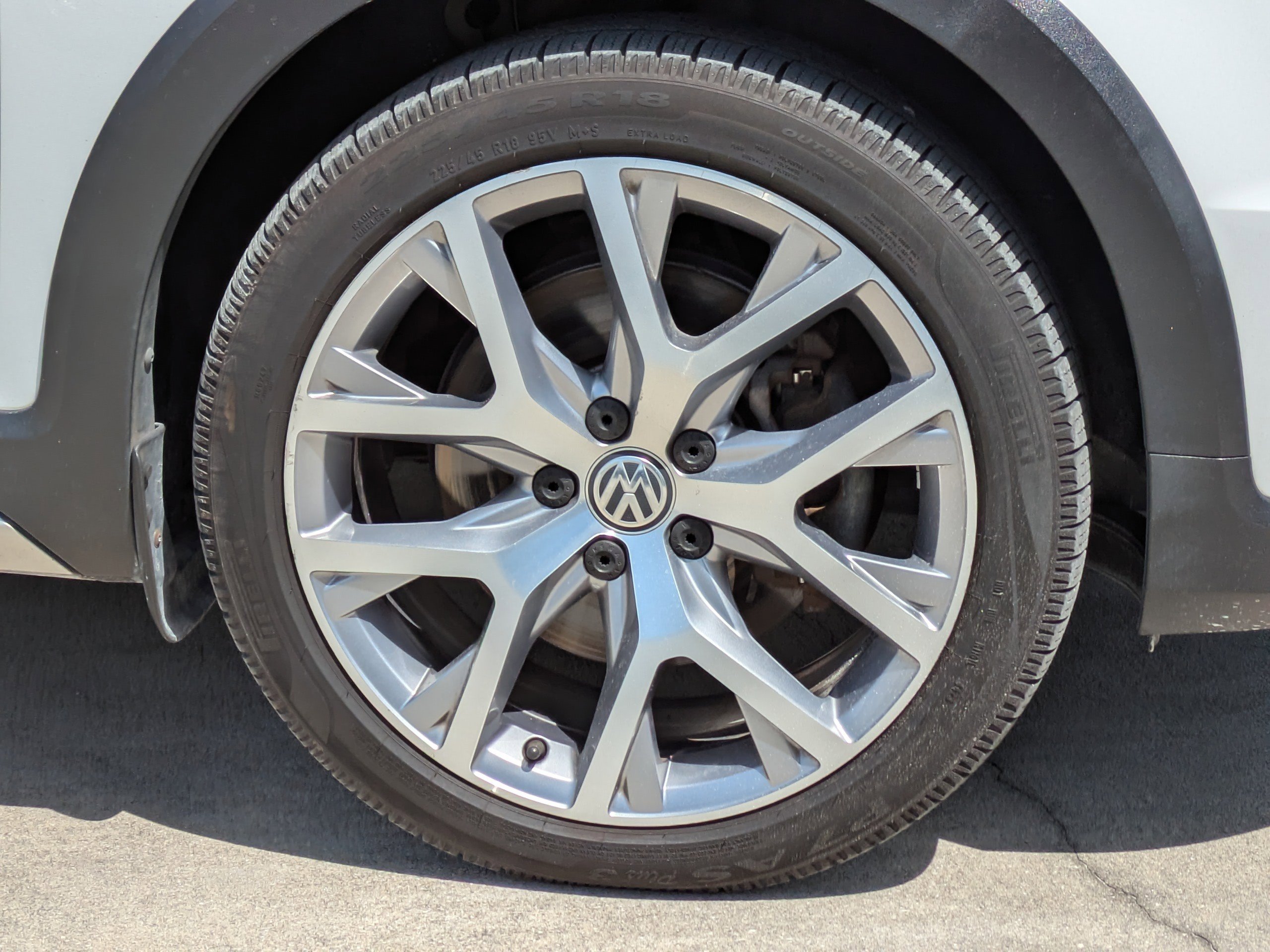 Used 2017 Volkswagen Golf Alltrack SEL image 11