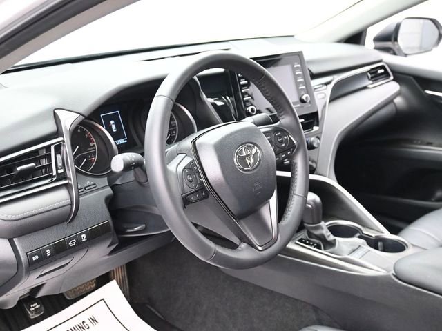 Used 2024 Toyota Camry SE w/ Convenience Package image 14