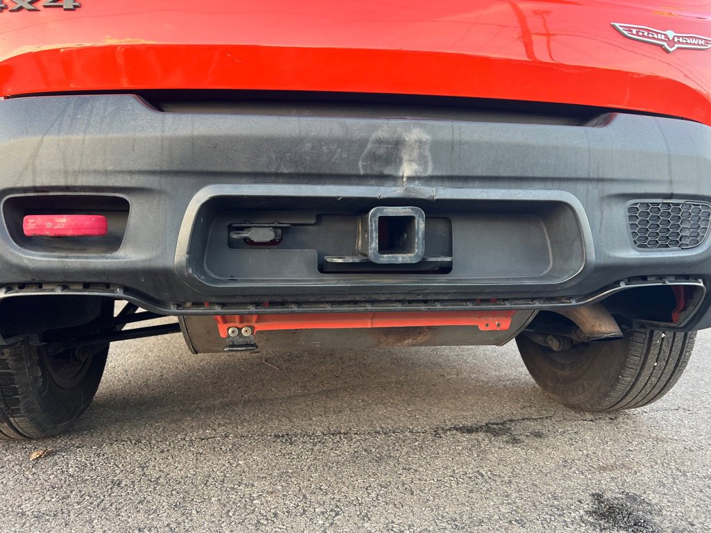 Used 2017 Jeep Renegade Trailhawk w/ Premium Trailhawk Package image 50