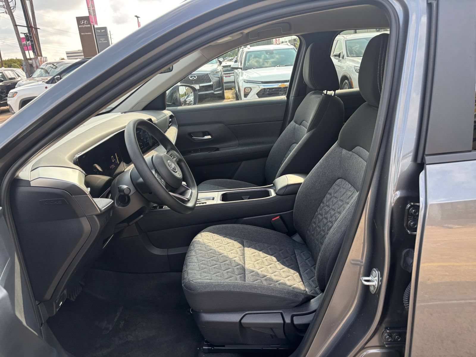 Used 2026 Nissan Kicks SV w/ Cold Weather Package AWD/4WD image 25