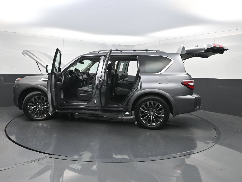 Used 2022 Nissan Armada Platinum w/ Captain's Chairs Package RWD image 39