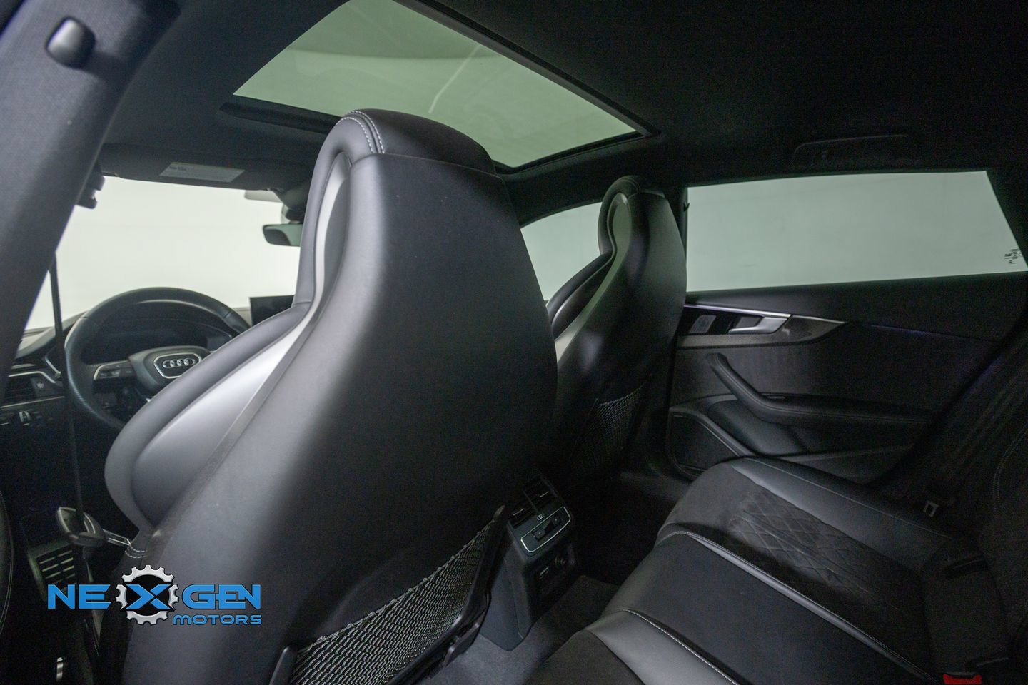 Used 2025 Audi S5 Premium Plus w/ Premium Plus Package AWD/4WD image 28