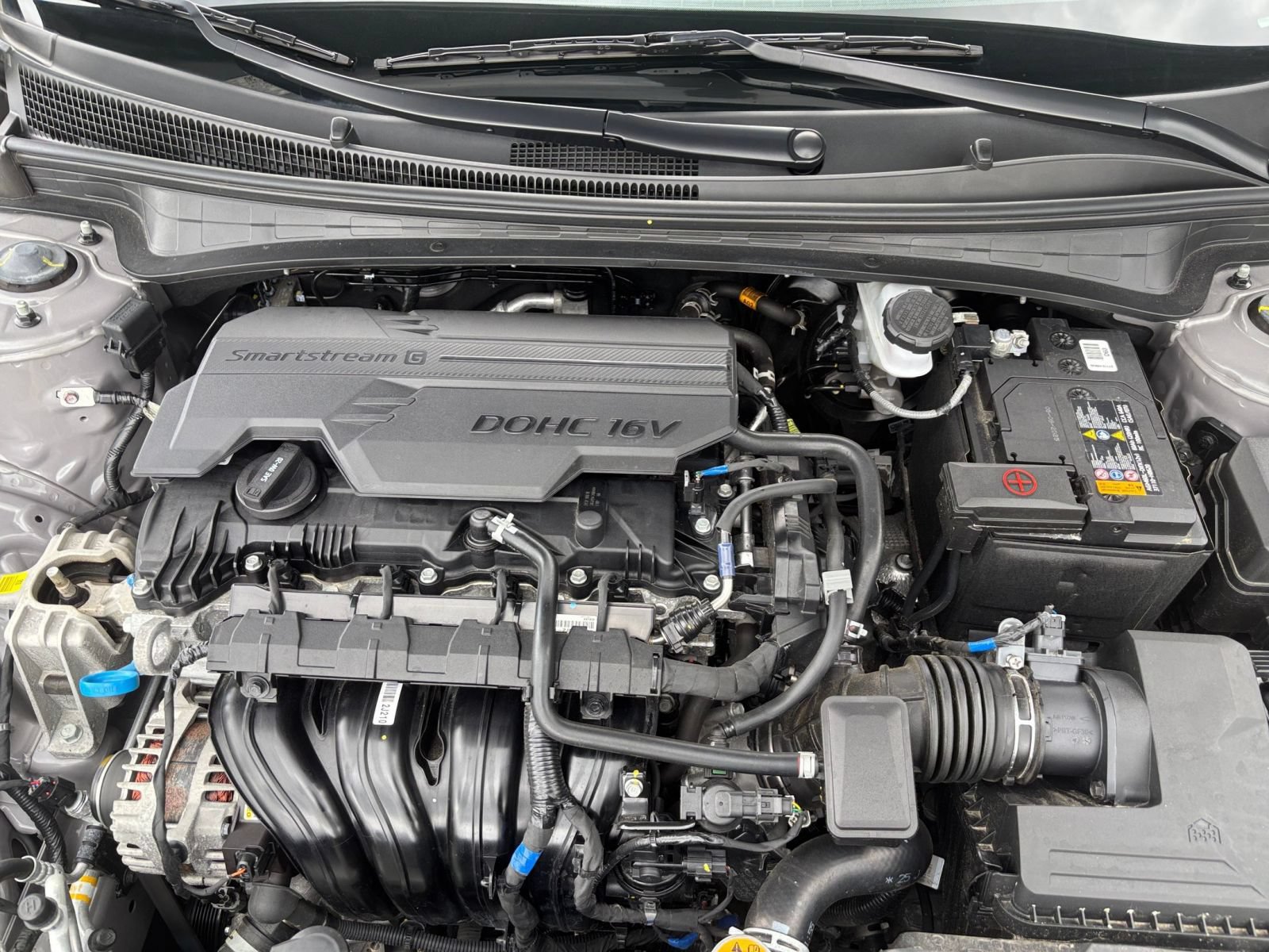 Used 2026 Hyundai Elantra Sport FWD image 27