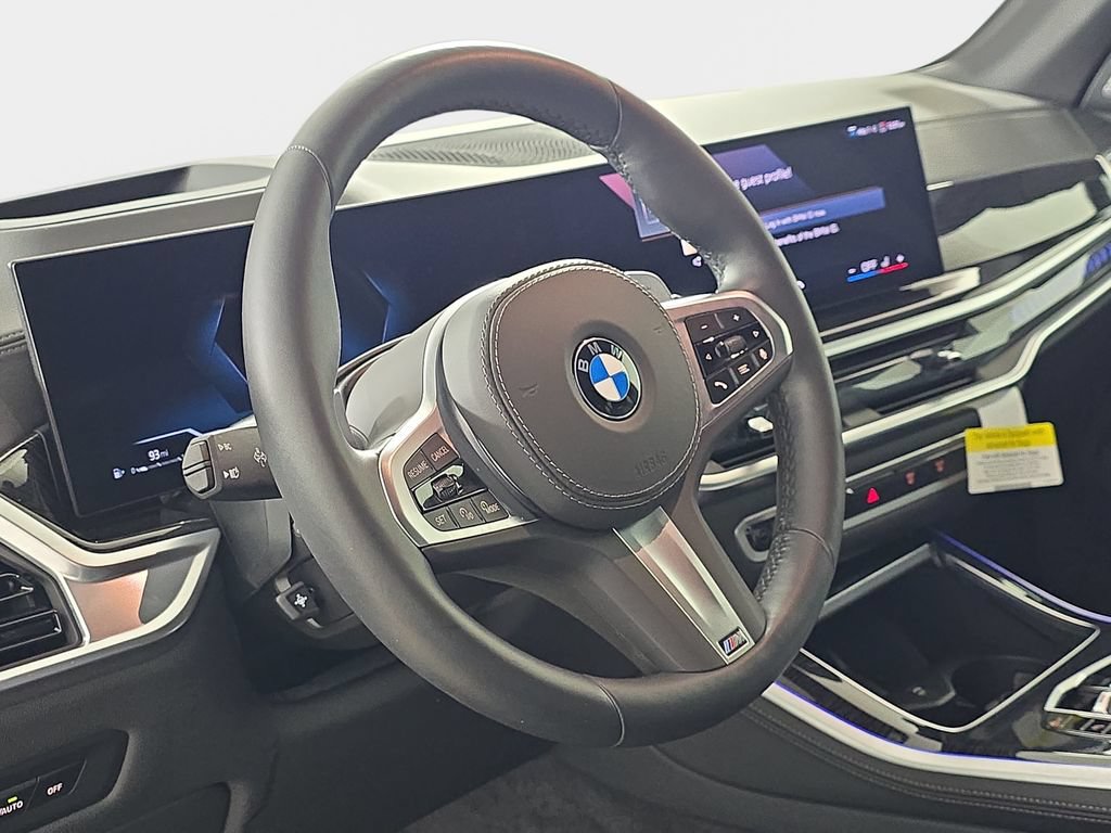 Used 2026 BMW X5 xDrive40i w/ M Sport Package AWD/4WD image 19