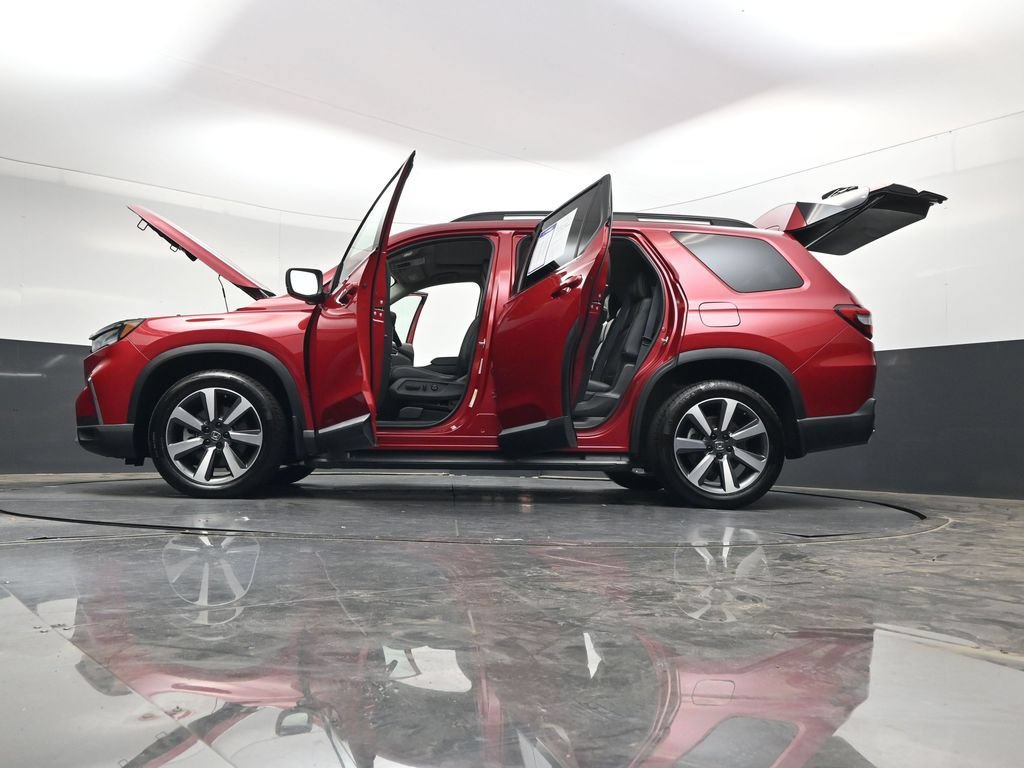 Used 2024 Honda Pilot Touring image 44
