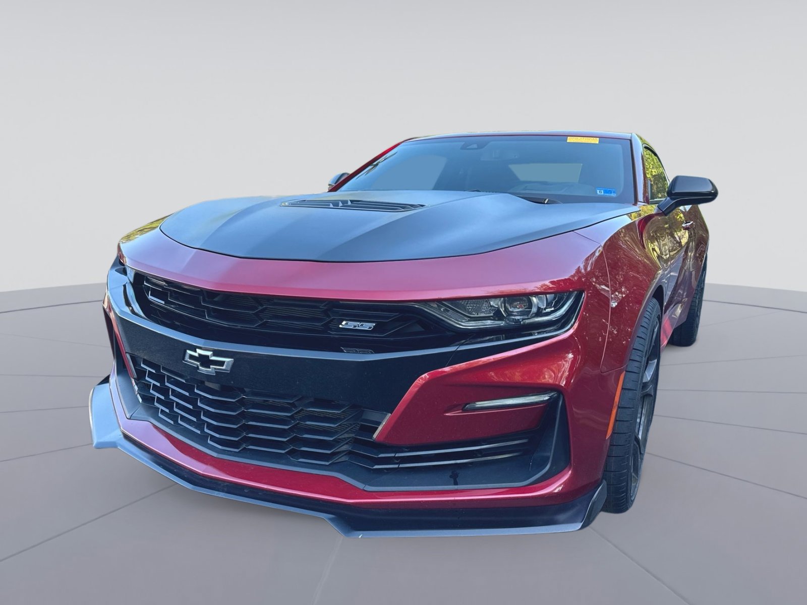 Used 2019 Chevrolet Camaro SS RWD image 5