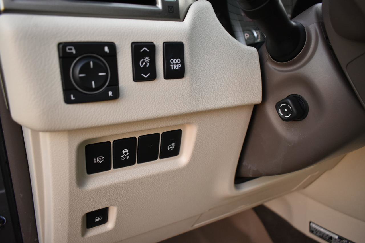 Used 2014 Lexus GX 460 Luxury image 45
