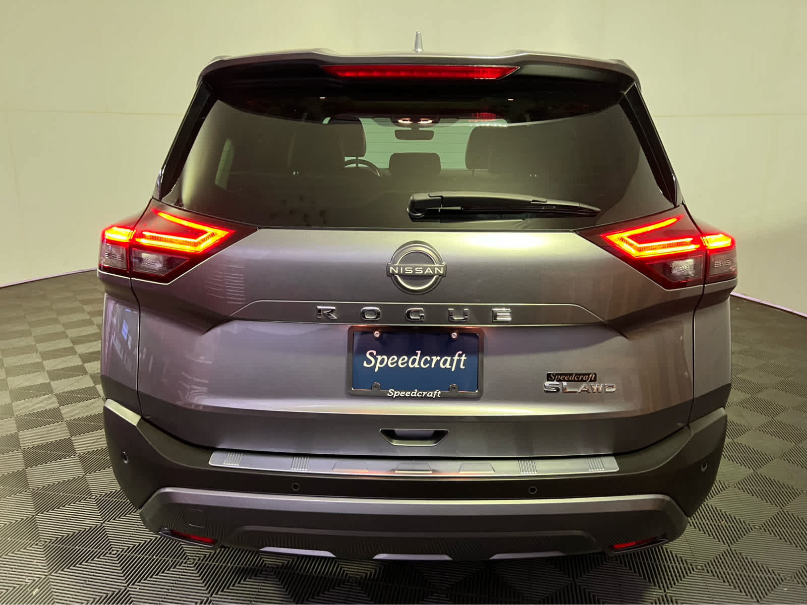 Used 2023 Nissan Rogue SL w/ SL Premium Package AWD/4WD image 6