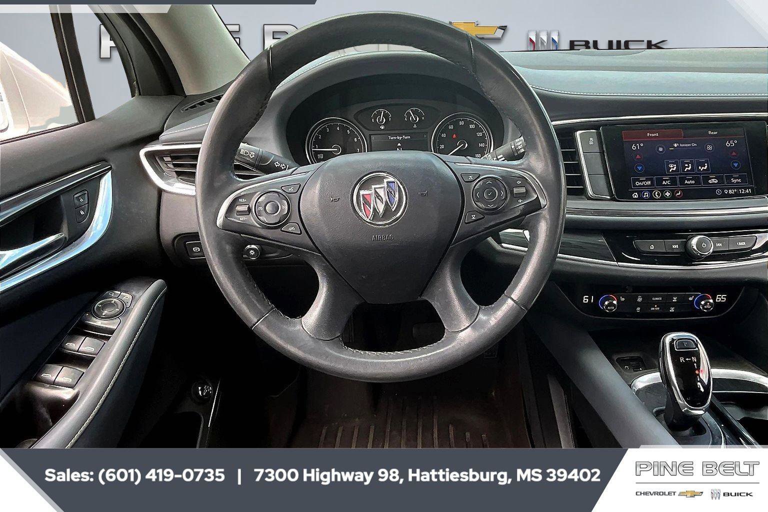 Used 2020 Buick Enclave Essence image 5