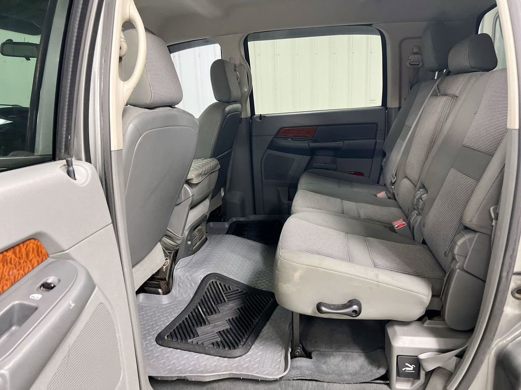 Used 2006 Dodge Ram 3500 Truck SLT w/ Protection Group AWD/4WD image 21
