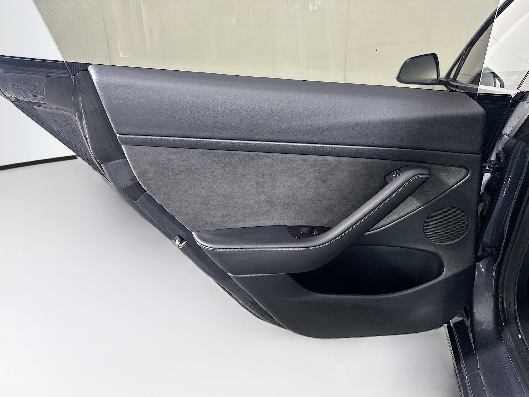 Used 2023 Tesla Model 3 Standard Range RWD image 25