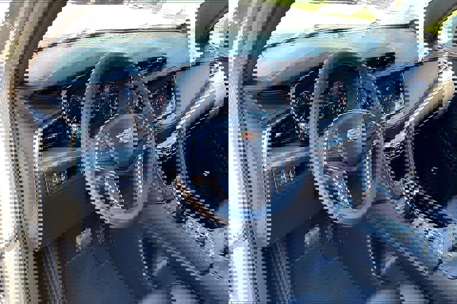 Used 2024 Cadillac XT5 Luxury image 17