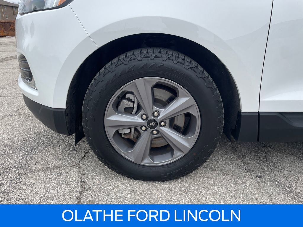 Used 2023 Ford Edge SEL w/ Sport Appearance Package image 31