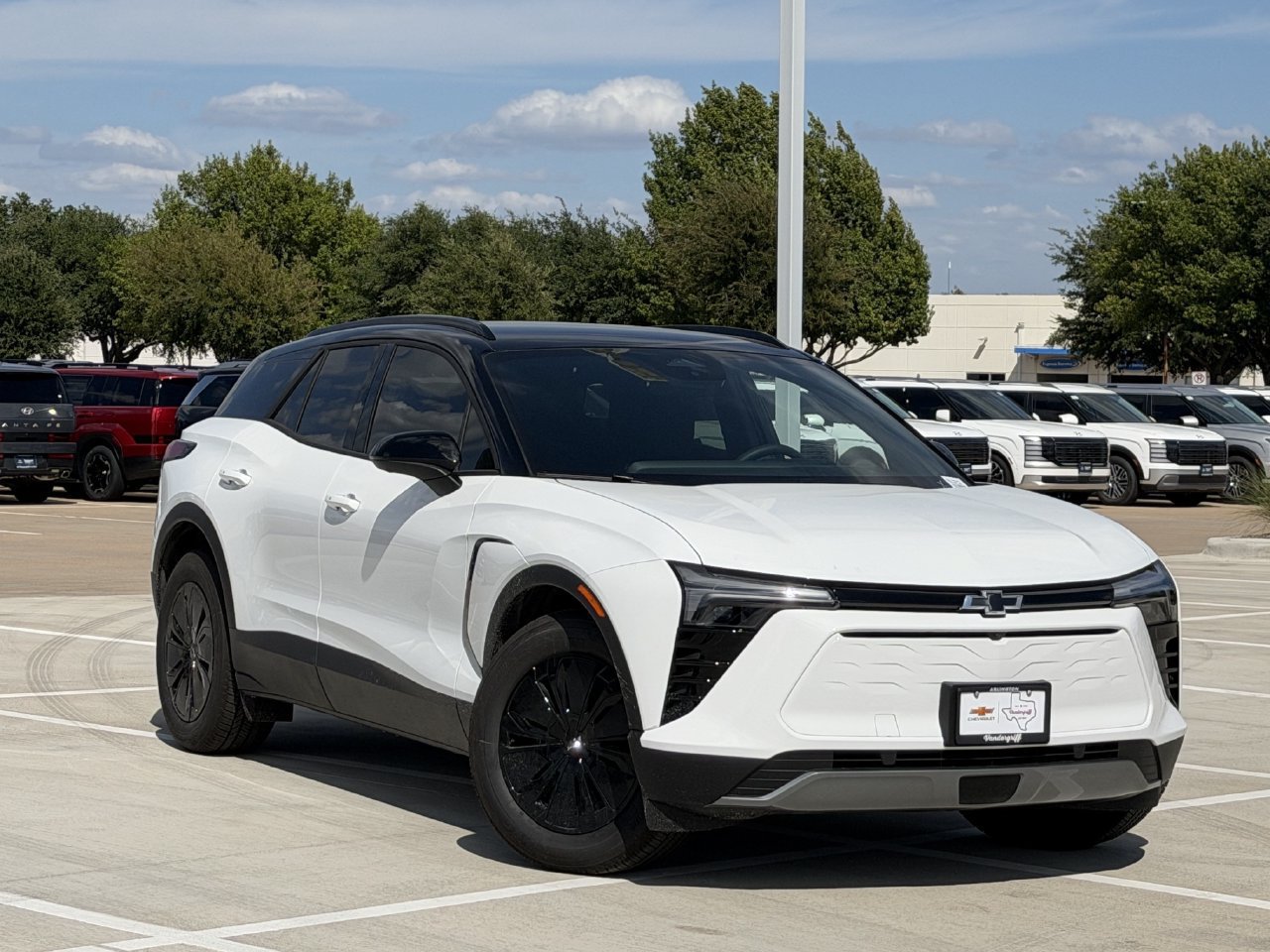 New 2027 Chevrolet Blazer EV LT w/ Midnight/Sport Edition FWD image 2