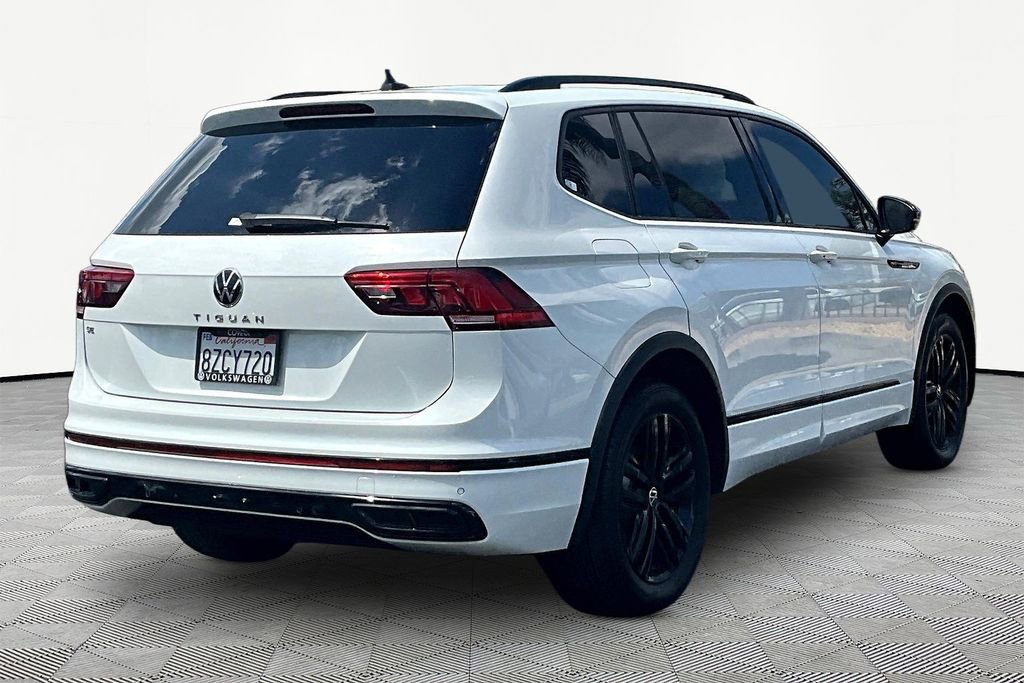 Used 2022 Volkswagen Tiguan SE R-Line image 6