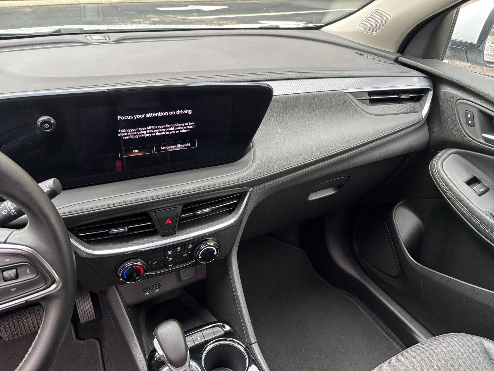 Used 2025 Buick Encore GX Preferred FWD image 30