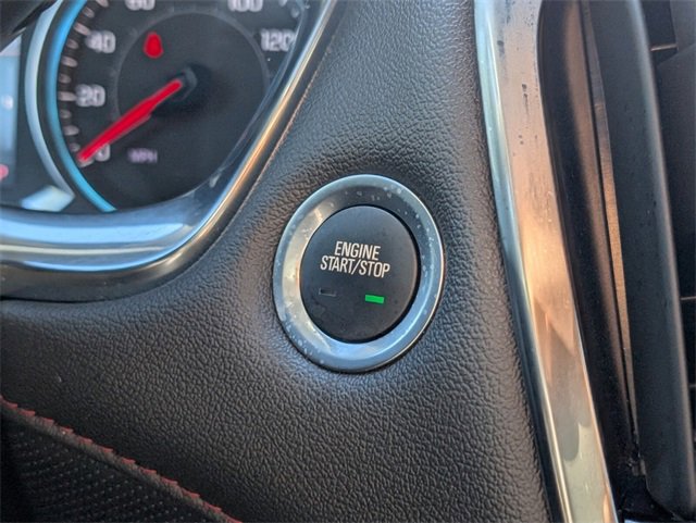 Used 2023 Chevrolet Traverse RS image 23