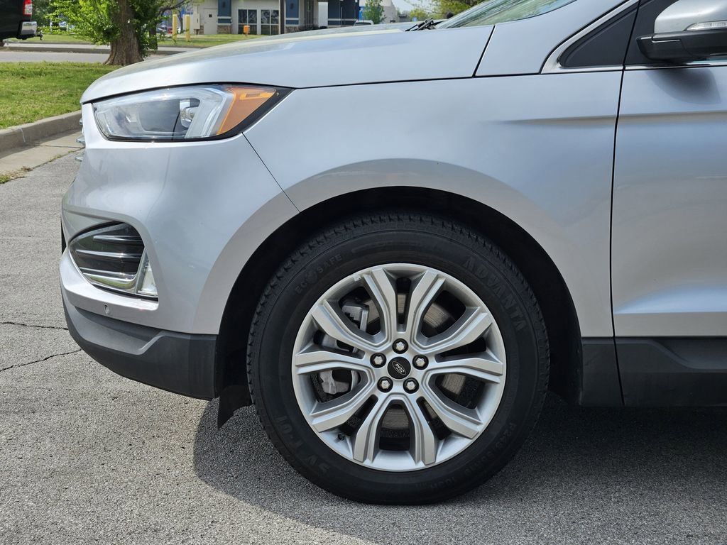 Used 2024 Ford Edge Titanium image 6