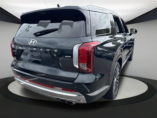 Used 2024 Hyundai Palisade Calligraphy image 16